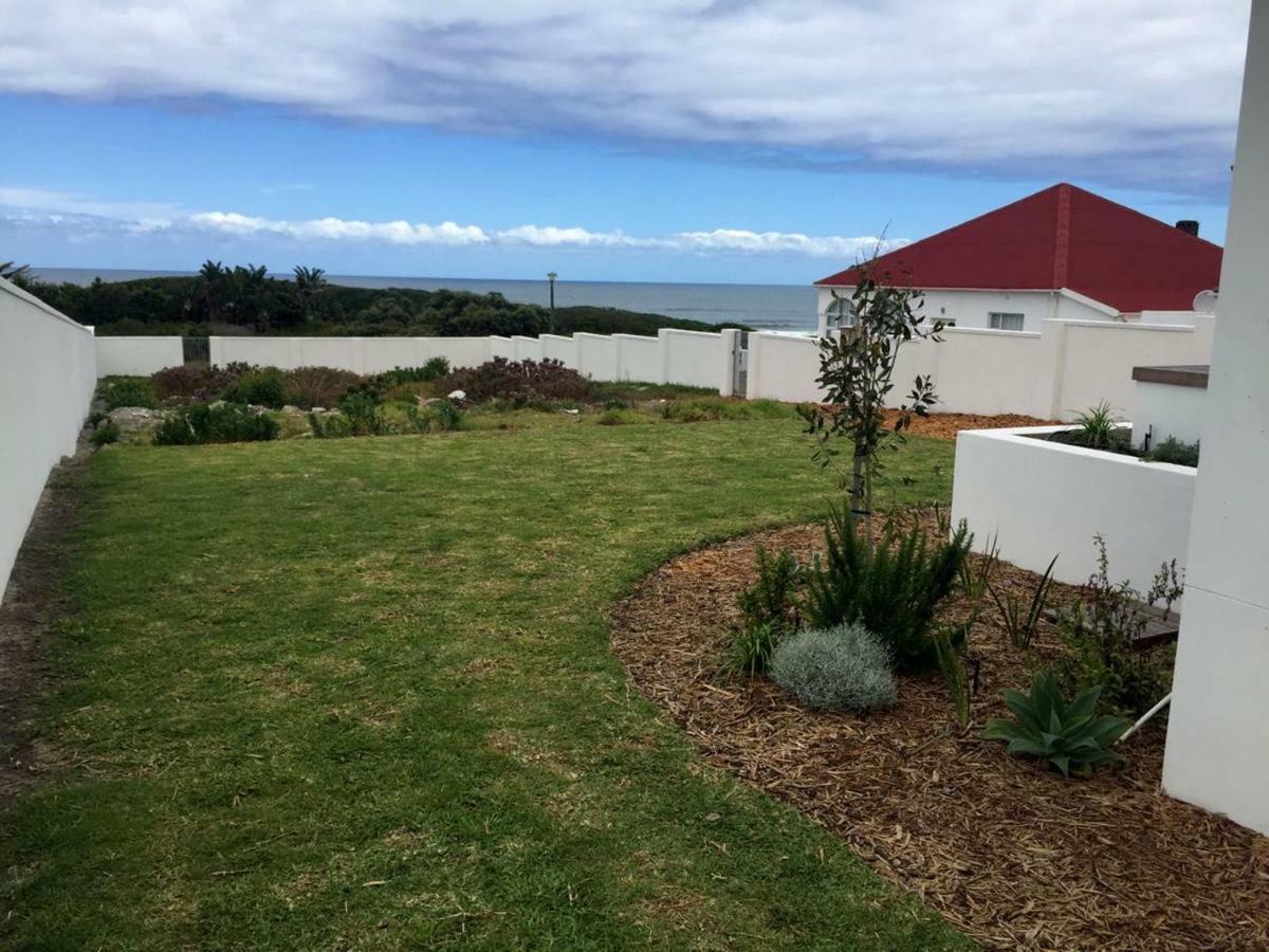 Troon Beach Cottage Hermanus Exterior photo